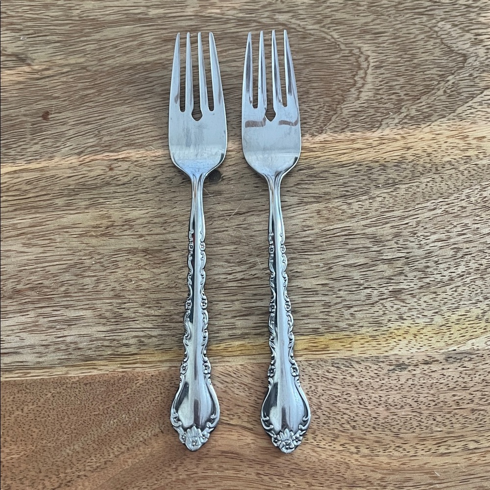 Gigi Salad Forks (2) Stainless by INTERNATIONAL SILVER